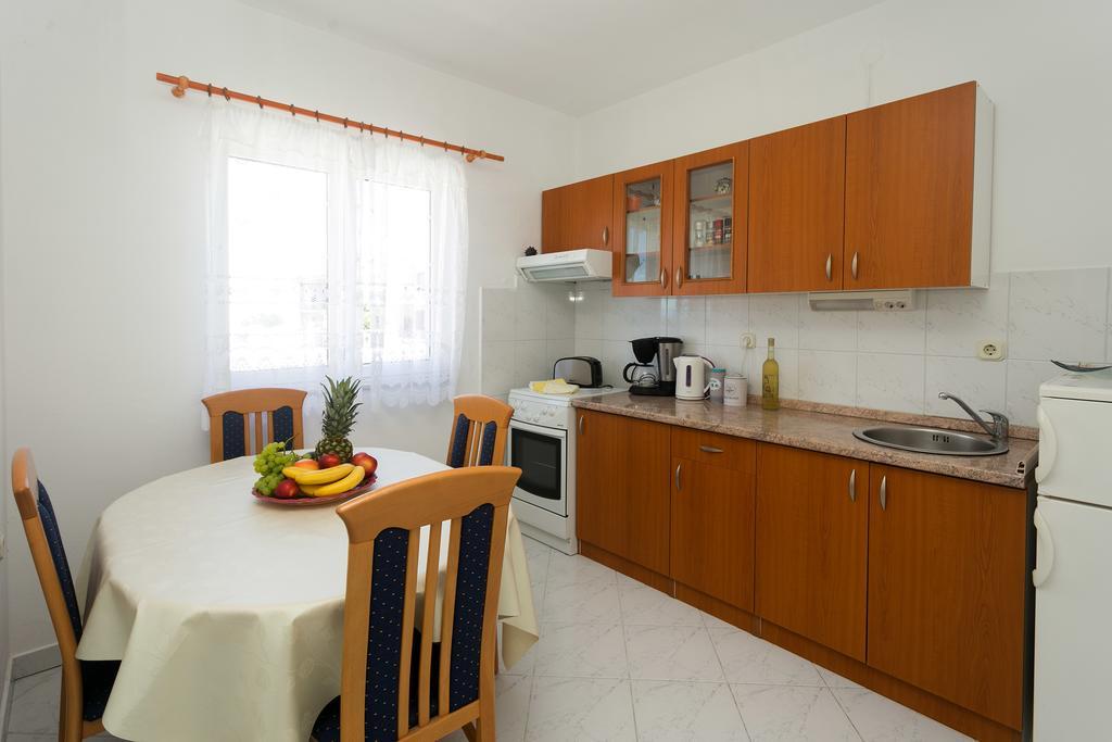 Vucic Apartments Hvar Town Buitenkant foto